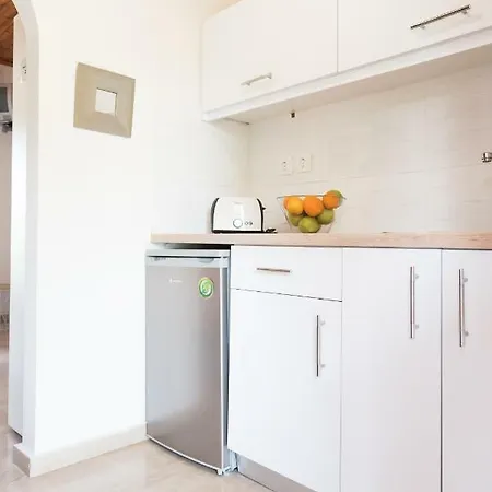 Nikos & Vivi * Perivólion