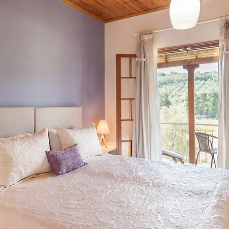 Nikos & Vivi شقة *